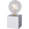 Lampe de table design Led intégré socle cubique métal blanc Svelta