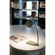 Lampe de bureau design en métal vert olive Mathilde